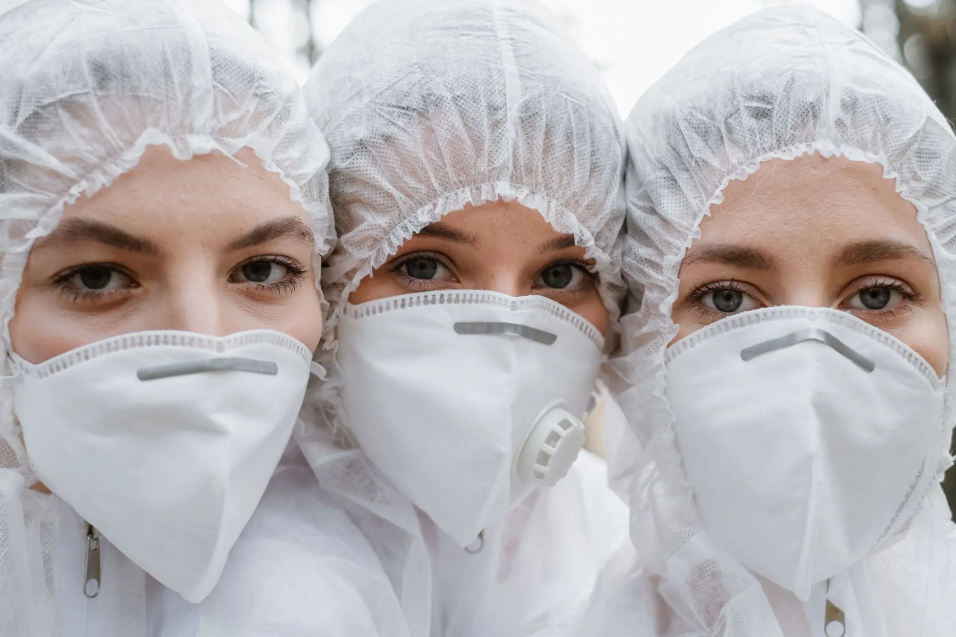 车牌识别相机与道闸一体机在智慧停车系统中的应用趋势分析